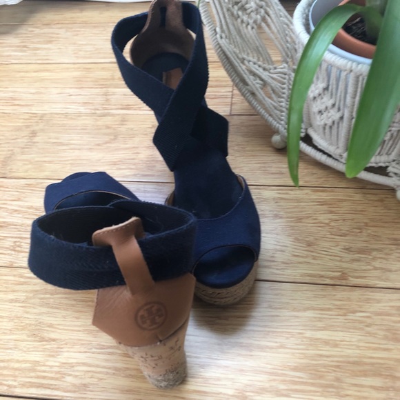 Tory Burch wedge espadrilles size 10 - Picture 2 of 11
